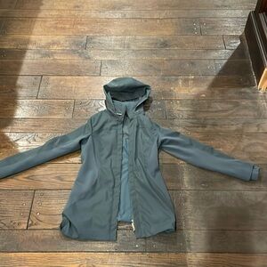 Lululemon long green rain jacket
